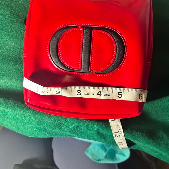 Authentic NWOT Preloved Matching Red CD compact mirror and makeup pouch - Picture 6 of 9